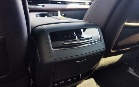 Cadillac Escalade V, 2023 год, 17 800 000 рублей, 33 фотография