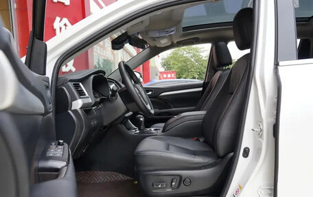 Toyota Highlander III, 2021 год, 2 861 027 рублей, 7 фотография