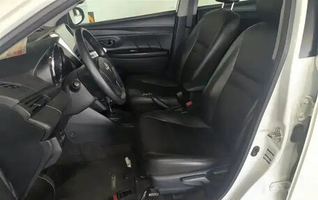 Toyota Yaris XP150 рестайлинг, 2016 год, 1 050 065 рублей, 3 фотография