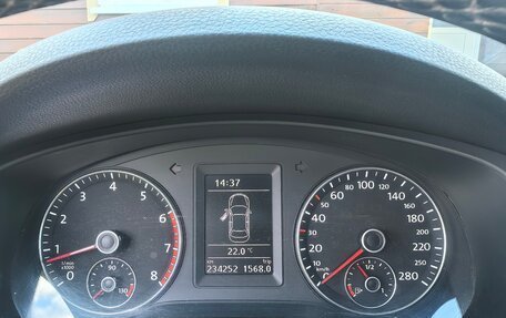 Volkswagen Jetta VI, 2013 год, 800 000 рублей, 8 фотография