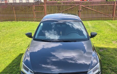 Volkswagen Jetta VI, 2013 год, 800 000 рублей, 3 фотография