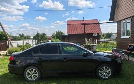 Volkswagen Jetta VI, 2013 год, 800 000 рублей, 4 фотография