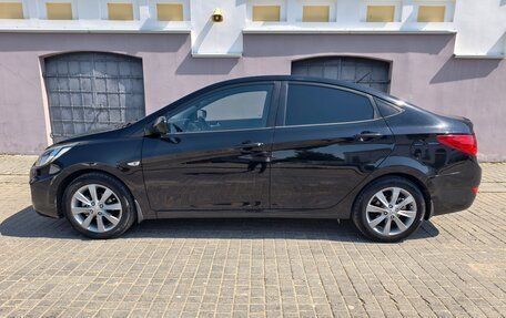 Hyundai Solaris II рестайлинг, 2011 год, 860 000 рублей, 7 фотография