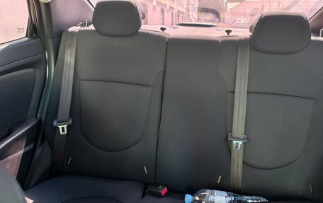 Hyundai Solaris II рестайлинг, 2011 год, 860 000 рублей, 19 фотография