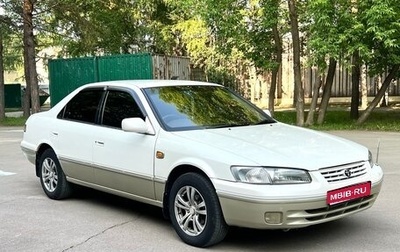 Toyota Camry, 1998 год, 550 000 рублей, 1 фотография