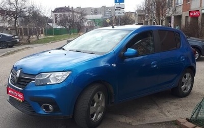 Renault Sandero II рестайлинг, 2019 год, 720 000 рублей, 1 фотография