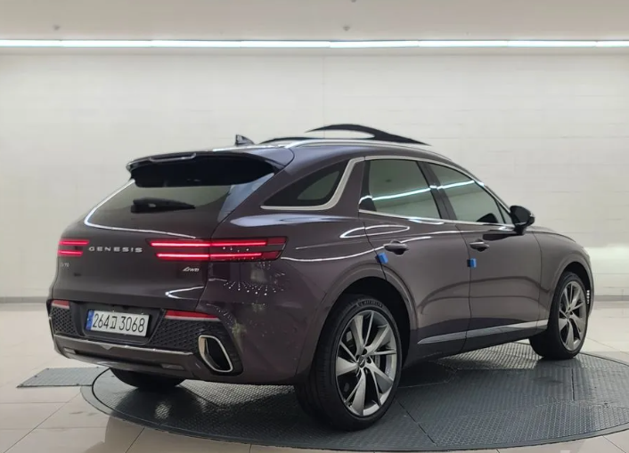 Genesis GV70, 2023 год, 4 700 000 рублей, 2 фотография