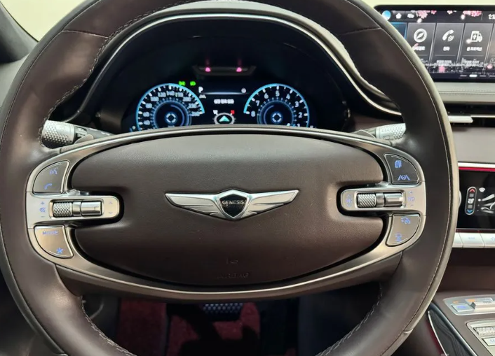 Genesis GV70, 2023 год, 4 700 000 рублей, 12 фотография