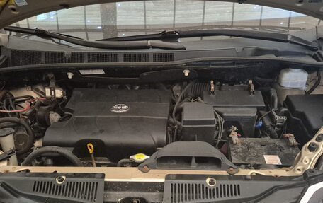 Toyota Sienna III, 2010 год, 1 600 000 рублей, 9 фотография