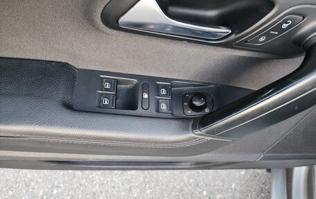 Volkswagen Passat CC I рестайлинг, 2010 год, 950 000 рублей, 19 фотография