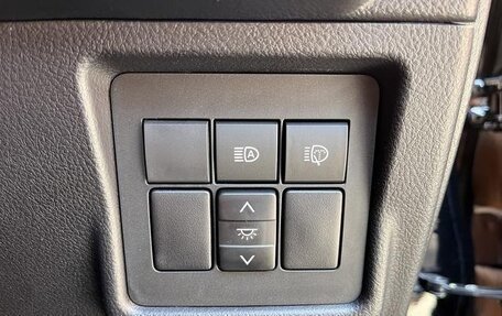 Toyota Land Cruiser Prado 150 рестайлинг 2, 2022 год, 6 500 334 рублей, 24 фотография