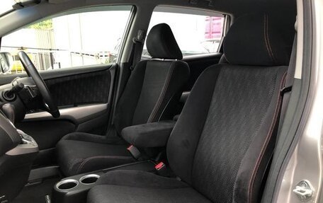 Honda Stream II, 2014 год, 1 067 000 рублей, 11 фотография