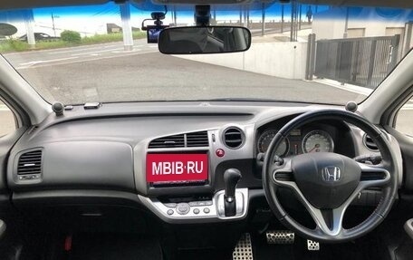 Honda Stream II, 2014 год, 1 067 000 рублей, 7 фотография