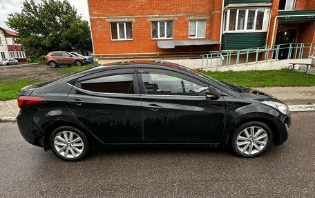 Hyundai Elantra V, 2014 год, 950 000 рублей, 2 фотография