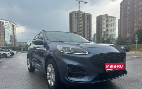 Ford Escape, 2023 год, 3 500 000 рублей, 2 фотография