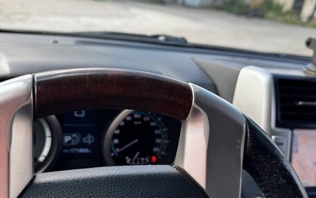 Toyota Land Cruiser Prado 150 рестайлинг 2, 2013 год, 3 950 000 рублей, 3 фотография