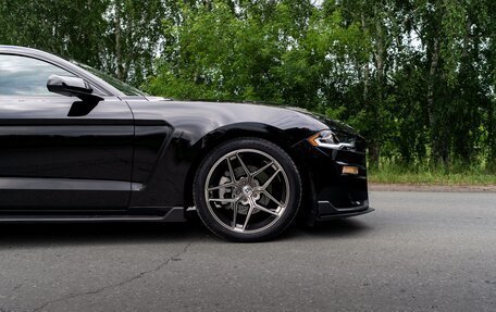 Ford Mustang VI рестайлинг, 2022 год, 4 280 000 рублей, 5 фотография