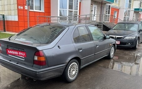 Nissan Primera II рестайлинг, 1994 год, 125 000 рублей, 3 фотография