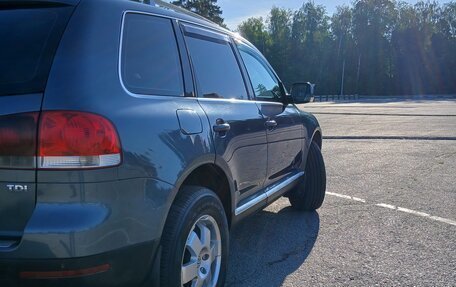 Volkswagen Touareg III, 2006 год, 950 000 рублей, 7 фотография