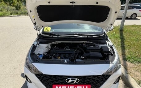 Hyundai Solaris II рестайлинг, 2021 год, 1 729 000 рублей, 15 фотография