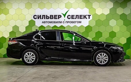 Toyota Camry, 2019 год, 2 840 000 рублей, 8 фотография