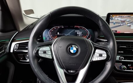 BMW 5 серия, 2020 год, 2 666 000 рублей, 7 фотография