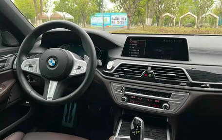 BMW 7 серия, 2021 год, 5 450 213 рублей, 13 фотография