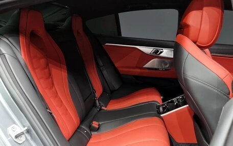 BMW 8 серия, 2022 год, 12 300 000 рублей, 16 фотография