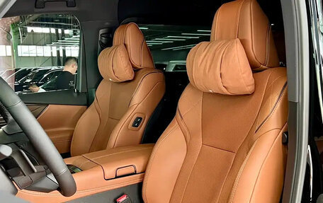 Toyota Alphard, 2024 год, 11 253 123 рублей, 7 фотография