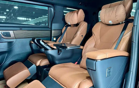 Toyota Alphard, 2024 год, 11 253 123 рублей, 20 фотография