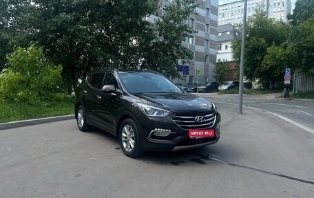 Hyundai Santa Fe III рестайлинг, 2017 год, 2 800 000 рублей, 1 фотография