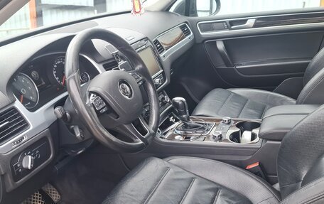 Volkswagen Touareg III, 2013 год, 2 600 000 рублей, 4 фотография