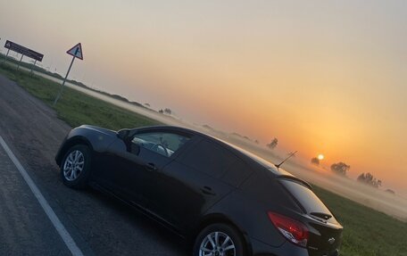 Chevrolet Cruze II, 2013 год, 900 000 рублей, 2 фотография