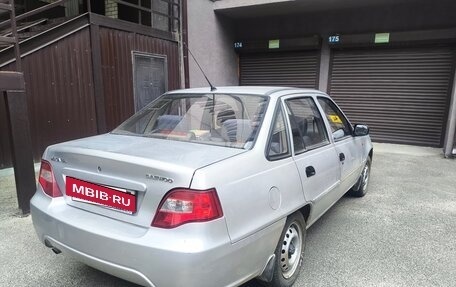 Daewoo Nexia I рестайлинг, 2012 год, 250 000 рублей, 8 фотография