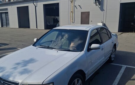 Nissan Cefiro II, 1997 год, 300 000 рублей, 2 фотография