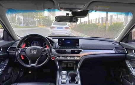 Honda Accord IX рестайлинг, 2022 год, 2 000 000 рублей, 8 фотография