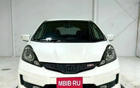 Honda Fit III, 2013 год, 725 000 рублей, 5 фотография