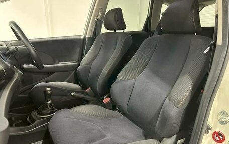 Honda Fit III, 2013 год, 725 000 рублей, 18 фотография