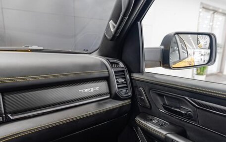 Rambler 1500, 2023 год, 15 000 000 рублей, 14 фотография