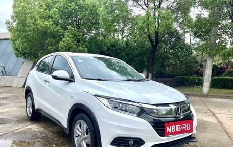Honda Vezel, 2022 год, 1 270 000 рублей, 3 фотография