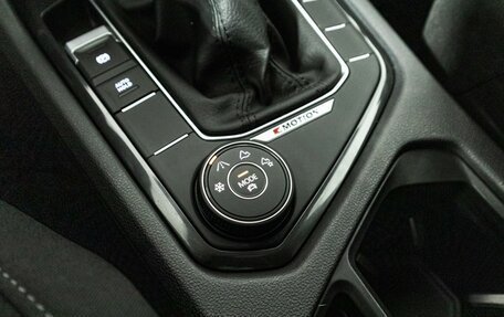 Volkswagen Tiguan II, 2022 год, 2 789 898 рублей, 18 фотография