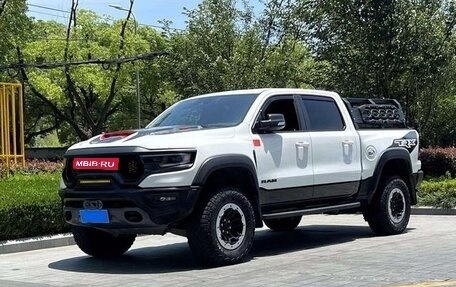 Rambler 1500, 2023 год, 14 500 000 рублей, 1 фотография