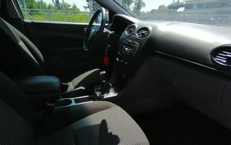 Ford Focus II рестайлинг, 2010 год, 560 000 рублей, 2 фотография
