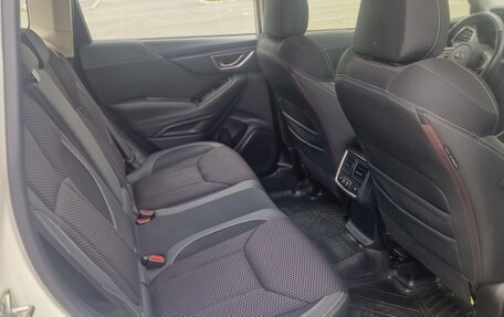 Subaru Forester, 2018 год, 2 300 000 рублей, 8 фотография