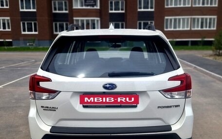 Subaru Forester, 2018 год, 2 300 000 рублей, 7 фотография