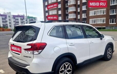 Subaru Forester, 2018 год, 2 300 000 рублей, 6 фотография