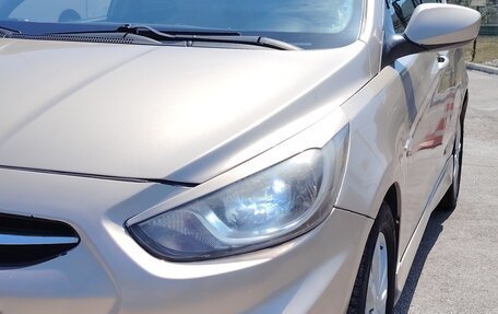 Hyundai Solaris II рестайлинг, 2011 год, 777 000 рублей, 13 фотография