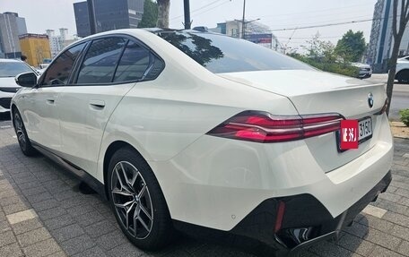 BMW 5 серия, 2025 год, 7 850 000 рублей, 3 фотография