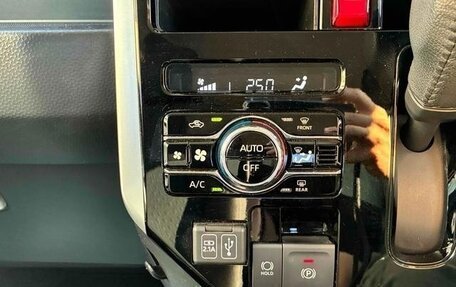 Toyota Roomy I, 2021 год, 760 855 рублей, 12 фотография