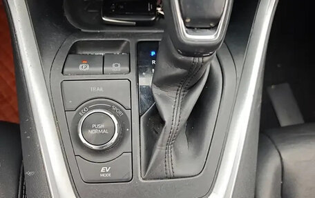 Toyota RAV4, 2022 год, 2 400 065 рублей, 6 фотография